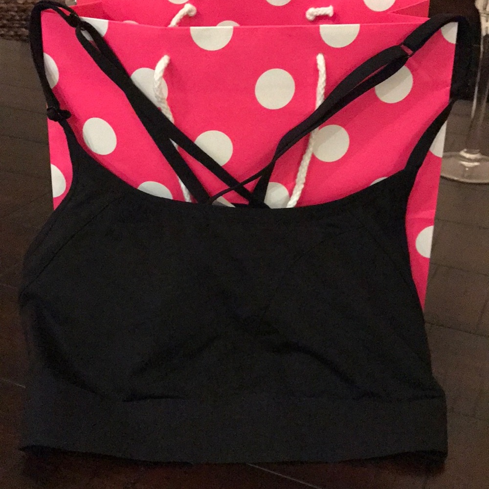 PINK ultimate sports bra in black